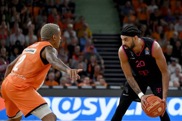 现逆袭对手 现逆袭对手