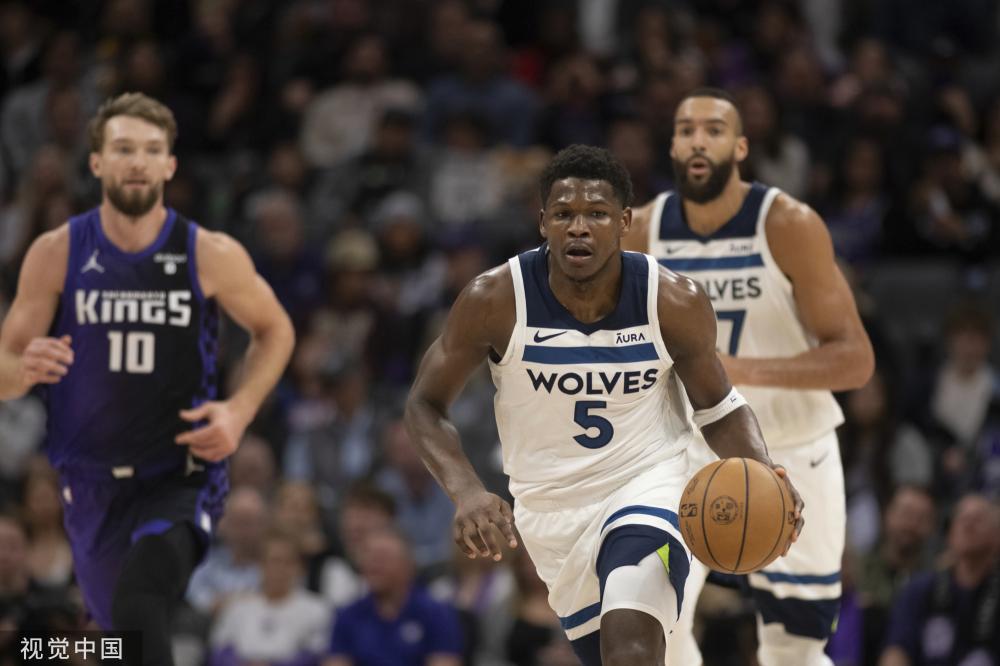 随着比赛的 随着比赛的