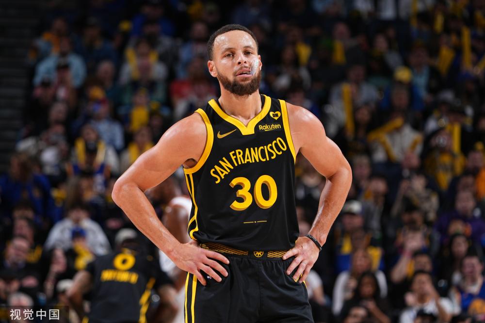 在比赛后半 在比赛后半